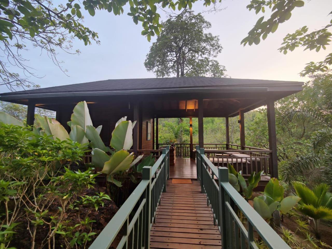The Postcard Hideaway, Netravali Wildlife Sanctuary, Goa Hotel Vichondrem ภายนอก รูปภาพ